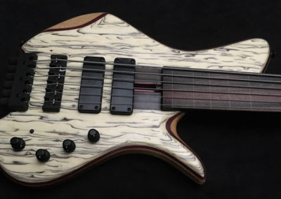 0288 Krell E Type Headless Fretless 6/31.5