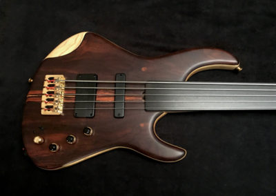 0422 RetroB Fretless 5/35