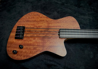 0458 Mule P/C Fretless 4/30