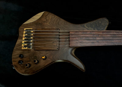 0541 Krell E Type Fretless 6/34