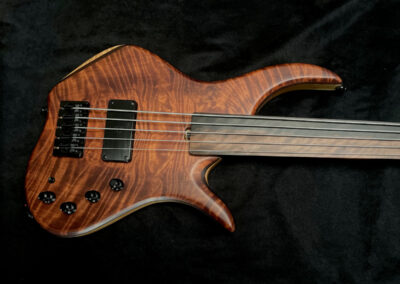 0607 Krell 5/33 Fretless